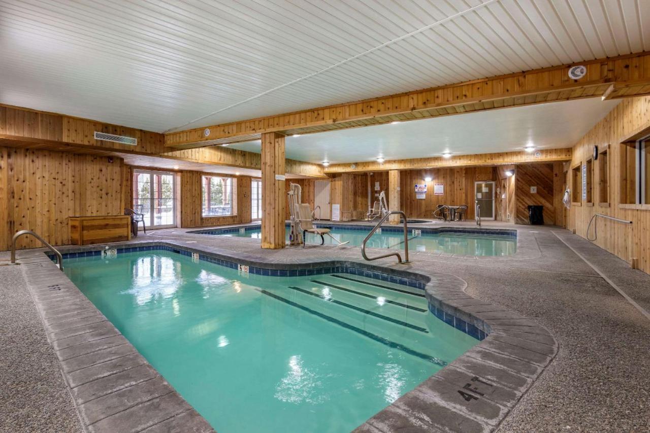 Mountain Edge Suites At Sunapee, Ascend Hotel Collection Mount Sunapee Eksteriør billede